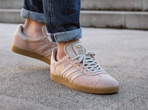 Adidas gazelle tan suede